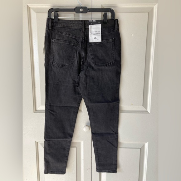 NWT RALPH LAUREN WOMEN HIGH-RISE SKINNY ANKLE JEANS PETITE SIZE BLACK - Picture 4 of 12
